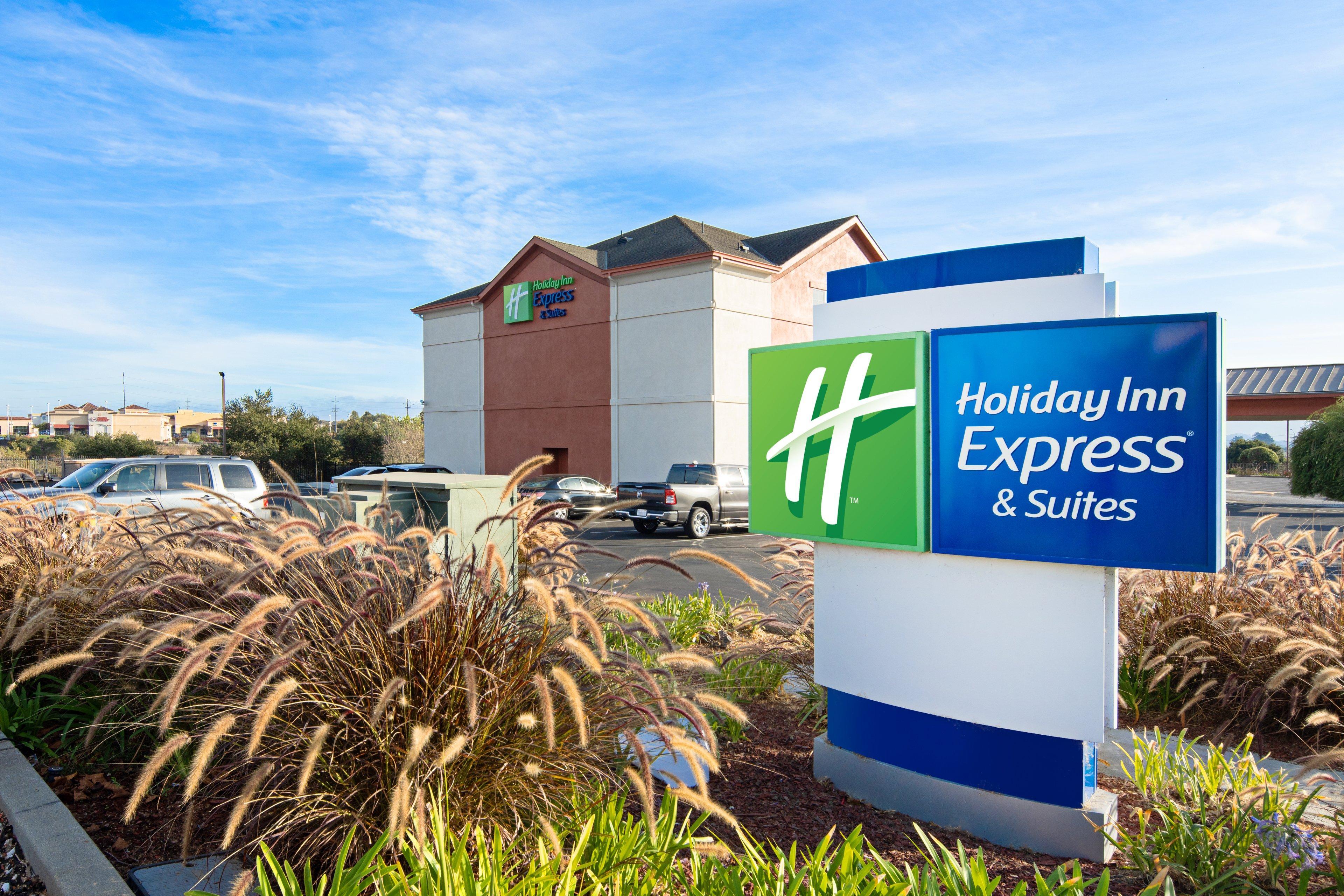 Holiday Inn Express & Suites Watsonville By Ihg Esterno foto