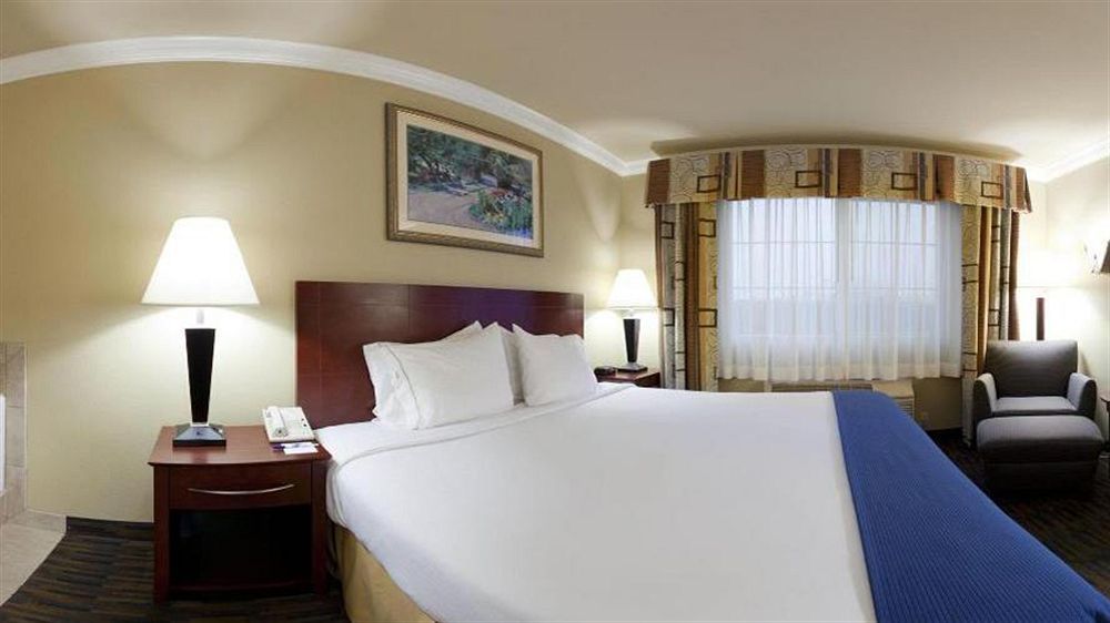 Holiday Inn Express & Suites Watsonville By Ihg Esterno foto