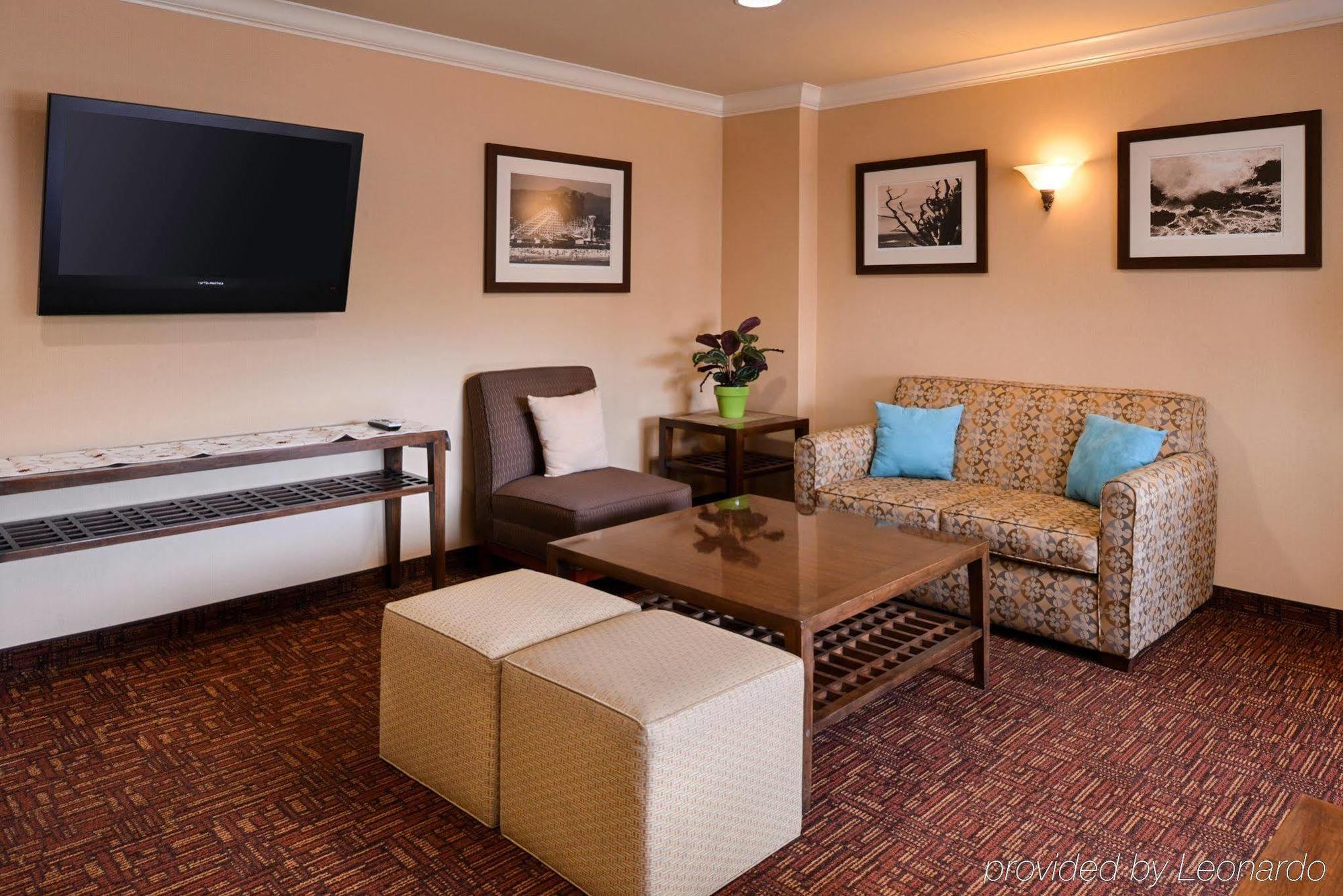 Holiday Inn Express & Suites Watsonville By Ihg Esterno foto