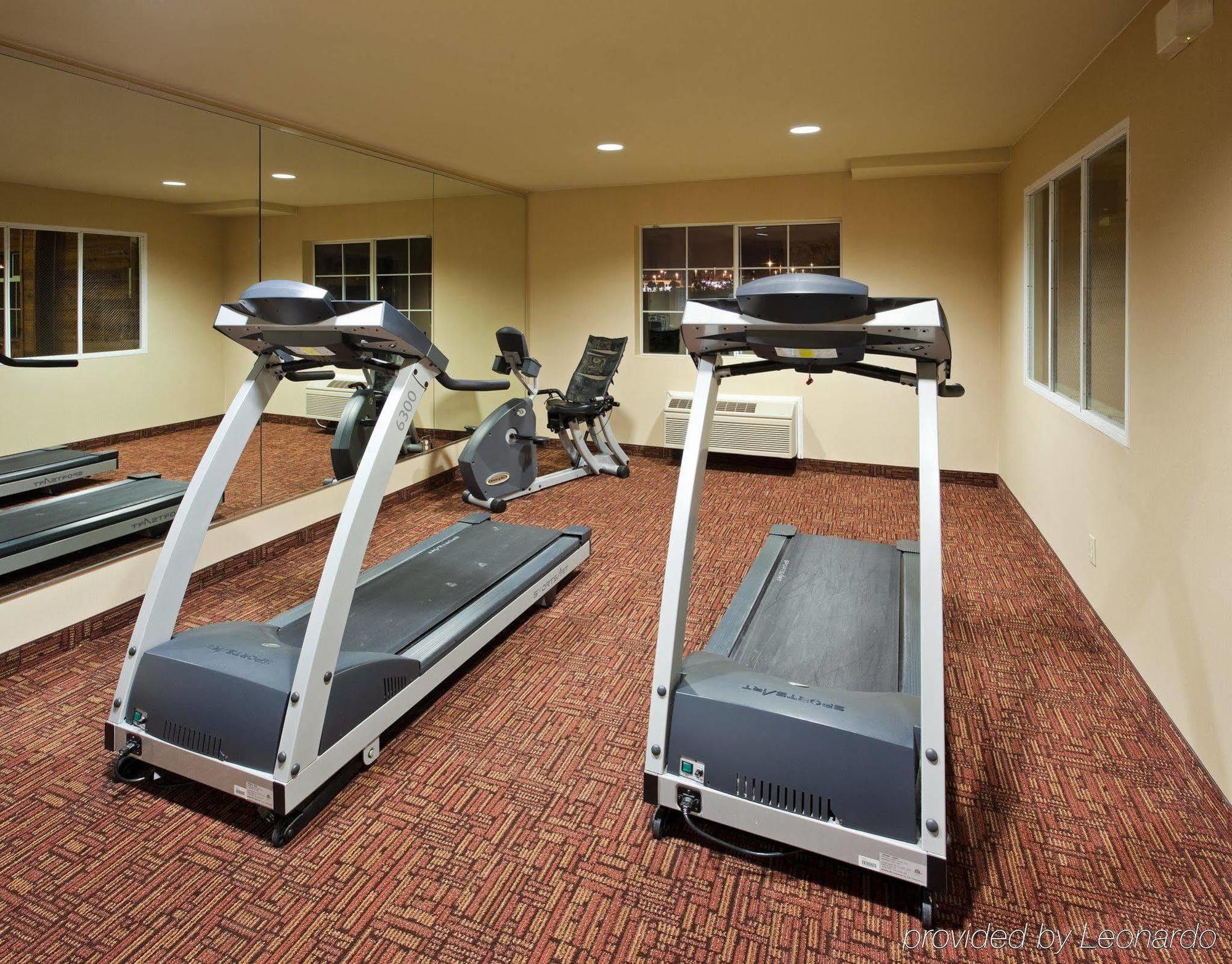 Holiday Inn Express & Suites Watsonville By Ihg Esterno foto